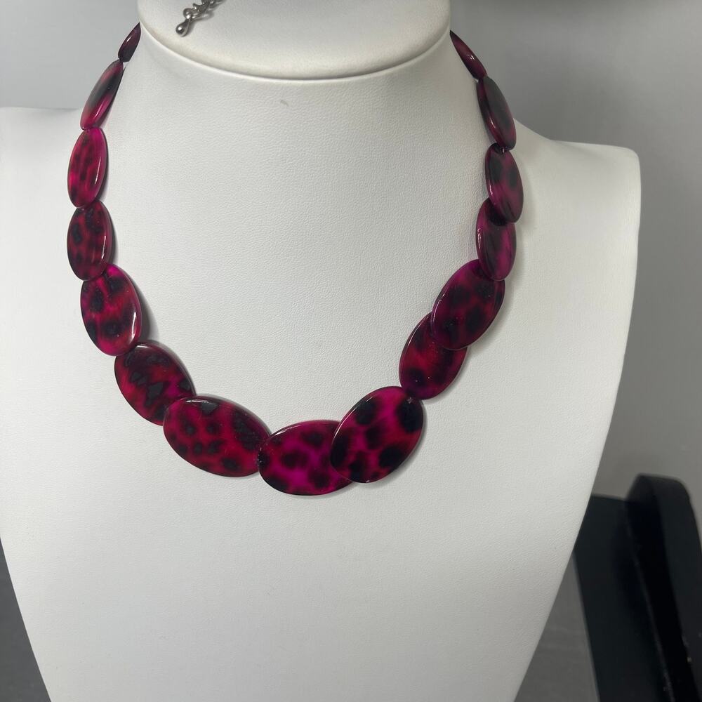 magenta pink and black cheetah necklace disks costume jewelry trendy fashion - Picture 4 of 7